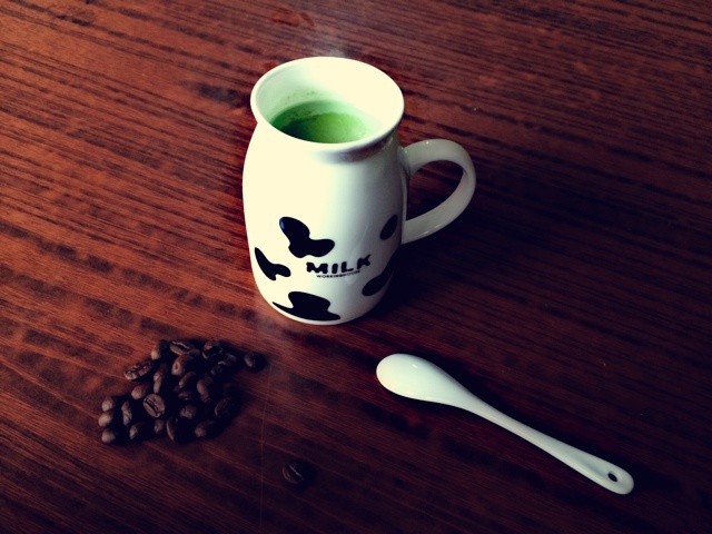 成熟口味抹茶拿铁