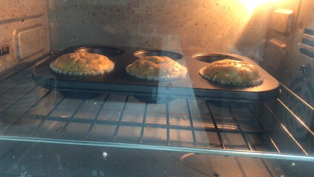 红糖全麦香蕉马芬