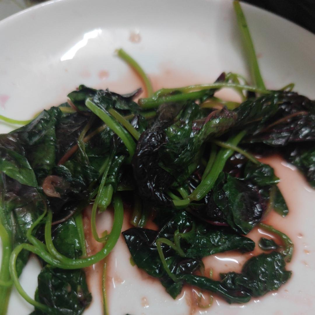 清炒红苋菜（简单菜也有窍门，一看就明白）