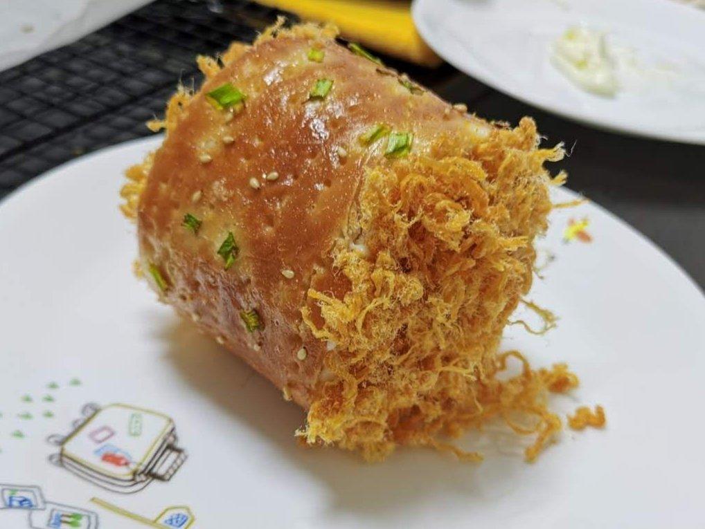 肉松面包卷
