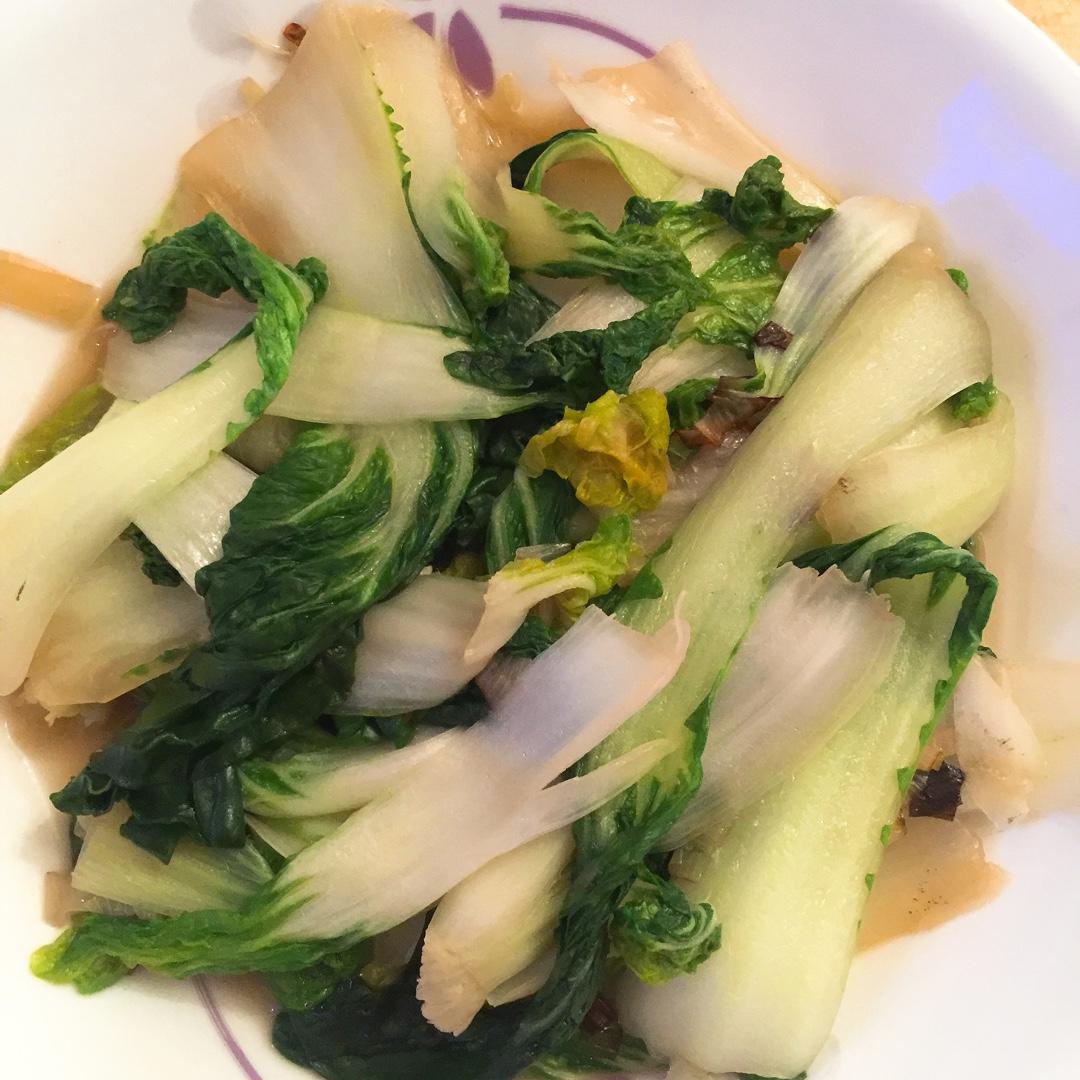炝炒小白菜
