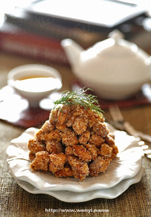 椰丝怪味脆杏仁的做法