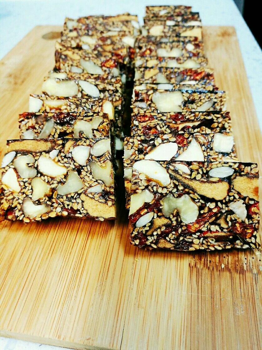 阿胶糕（固元膏）