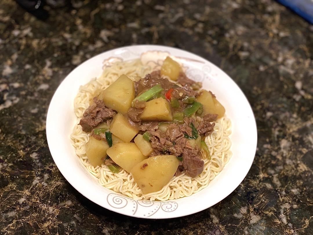 土豆炒牛肉