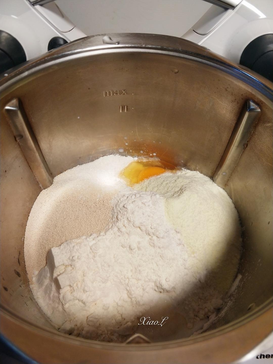 纯奶手撕吐司的做法 步骤1