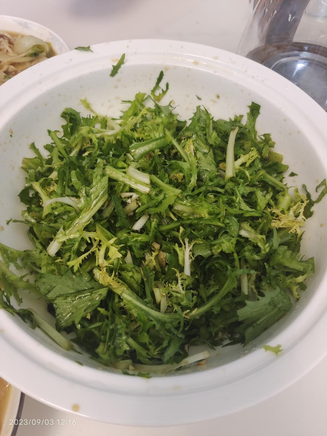 凉拌苦菊——简单爽口