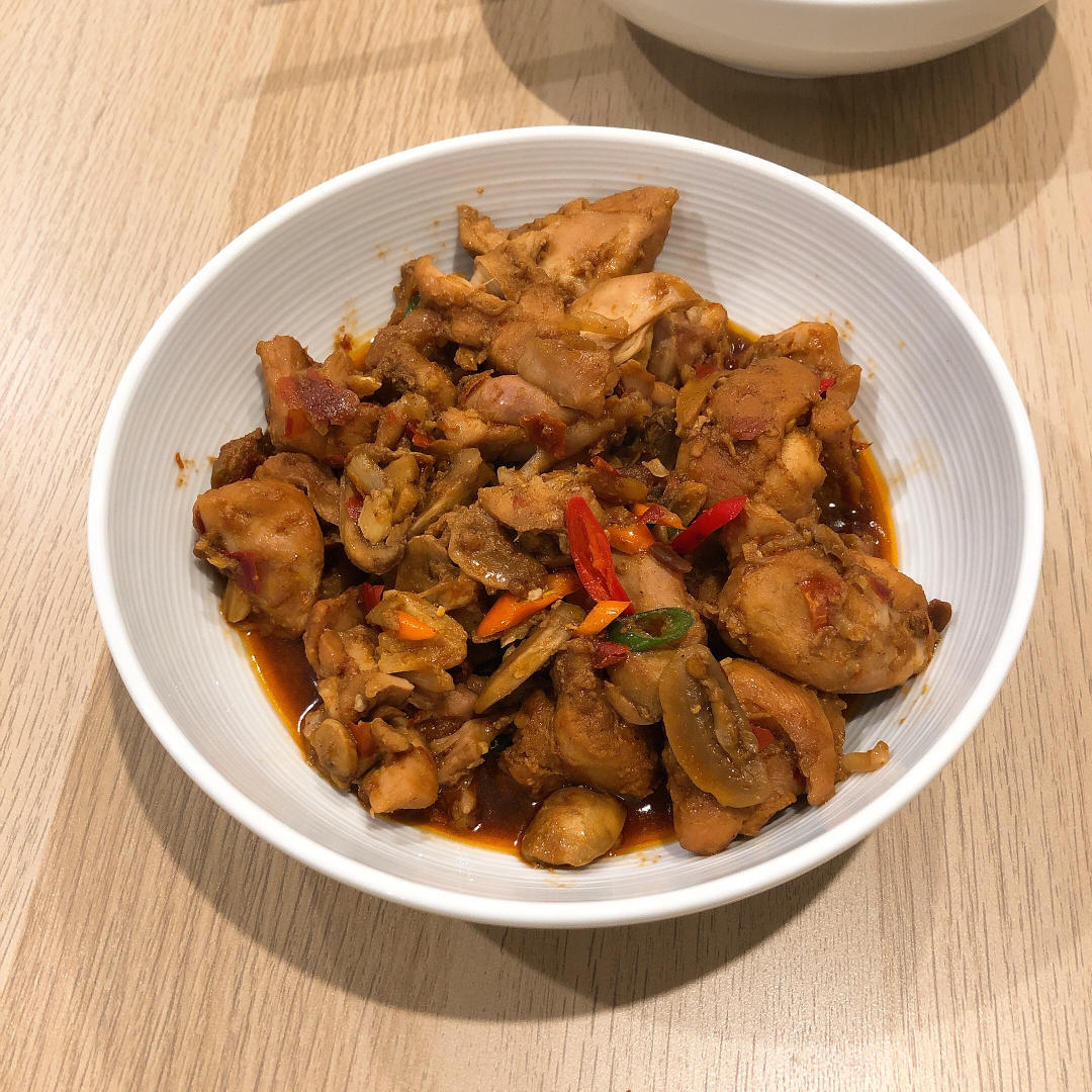 电饭煲麻辣鸡腿
