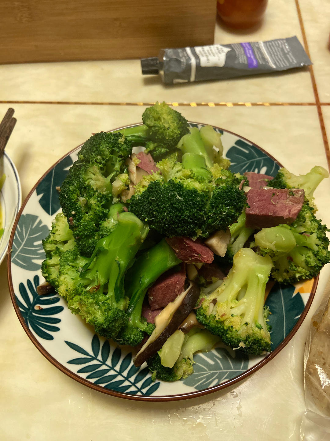 西兰花香菇炒蛋