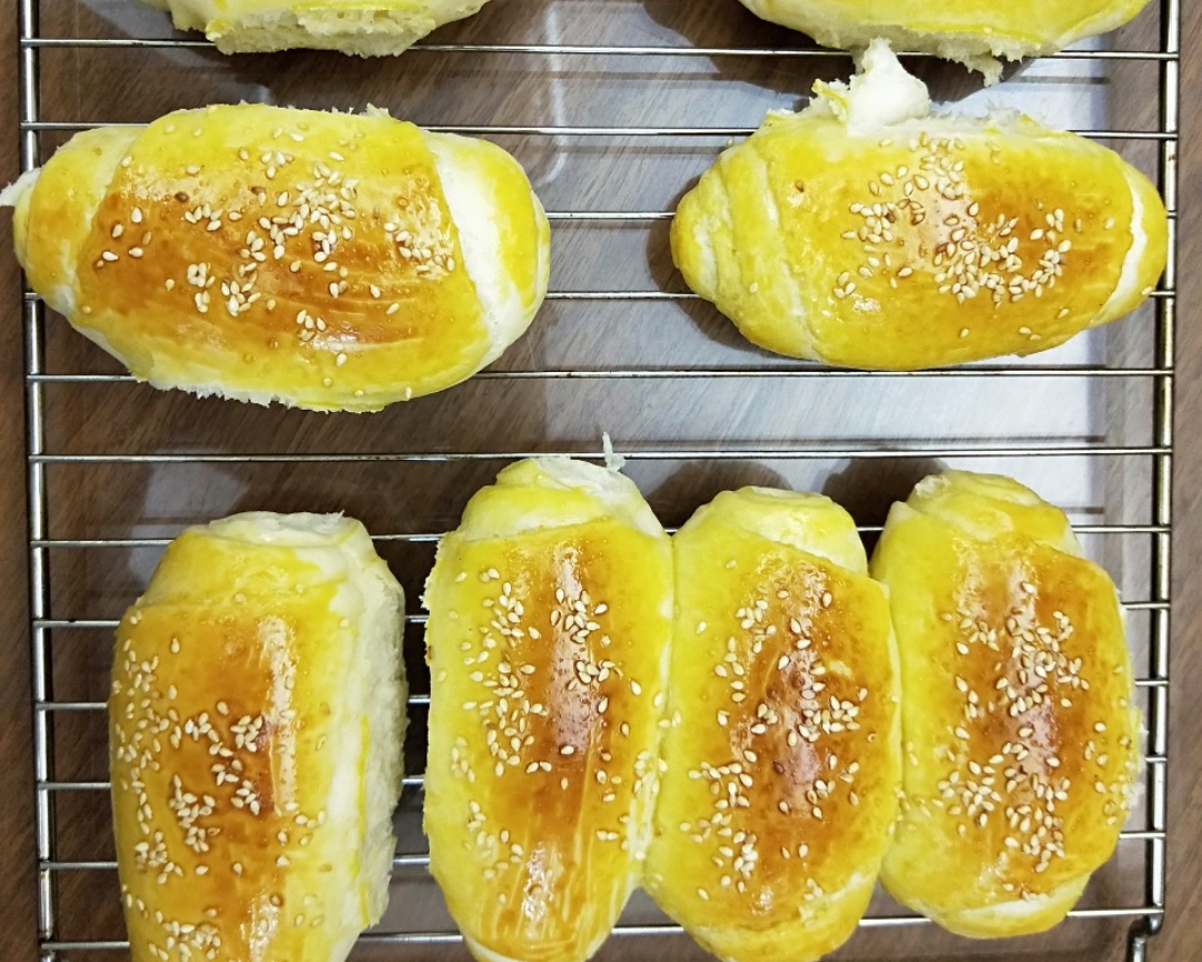 手揉面包软面包手撕包小餐包（烤箱版，手揉版，少黄油）的做法