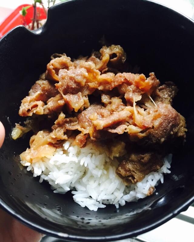 miaomiaod做的吉野家牛肉飯(牛丼)