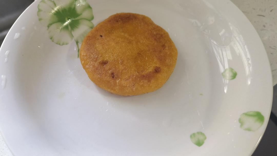 平底锅就能做，香甜软糯的南瓜饼，一次成功