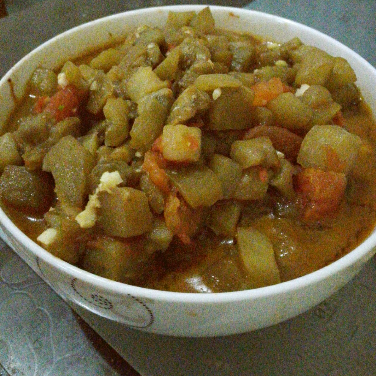 西红柿尖椒炒茄子