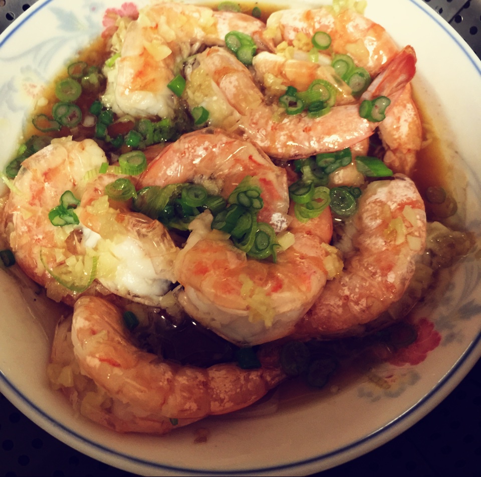 蒜蓉粉丝蒸大虾