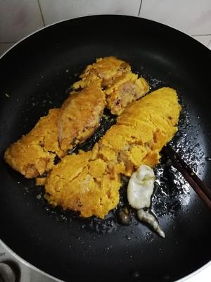广式鲤鱼炊糯米饭的做法 步骤2
