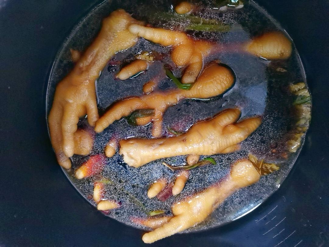 超级好吃的卤鸡爪(张亮卤世界方子)
