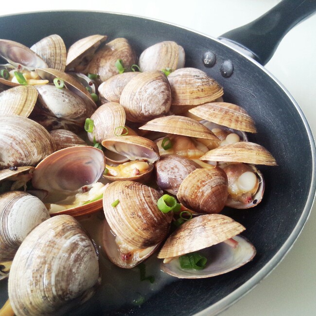 酒蒸蛤蜊
