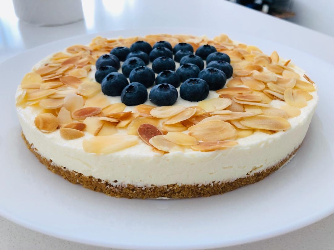 不用烘焙的杏仁芝士蛋糕 Cheese cake