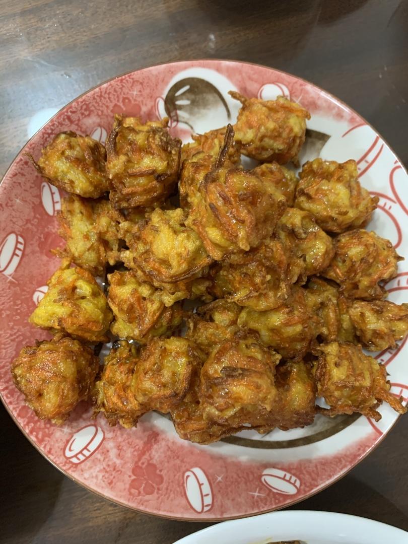 夏雪0930做的老北京炸胡萝卜素丸子