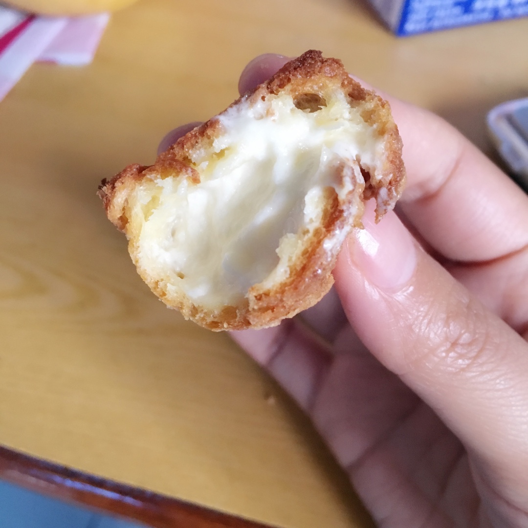 浓郁抹茶酥皮泡芙