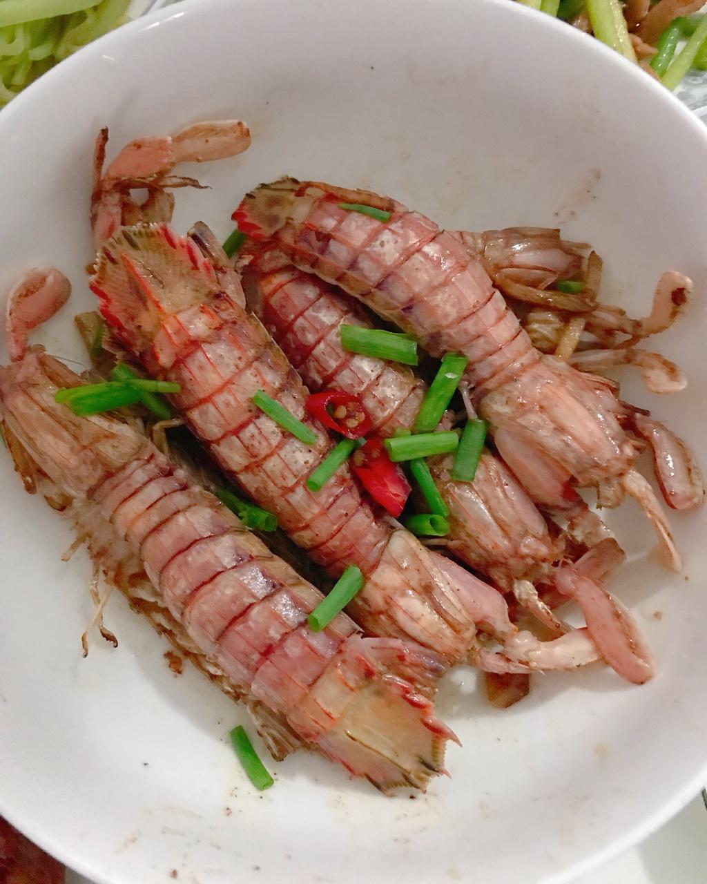 爆炒皮皮虾