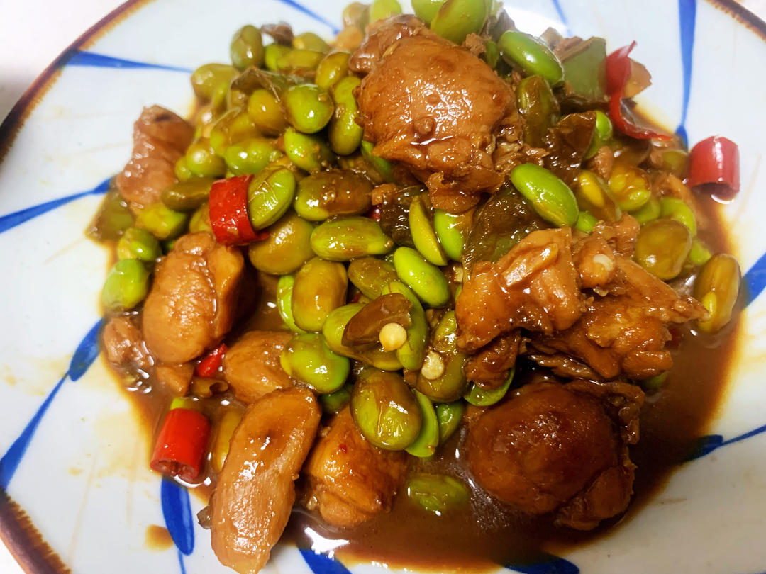 毛豆炒鸡丁