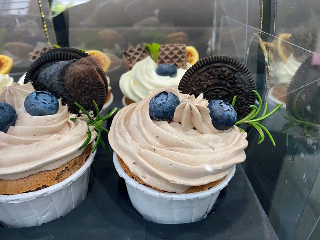 不回缩杯子蛋糕cupcake