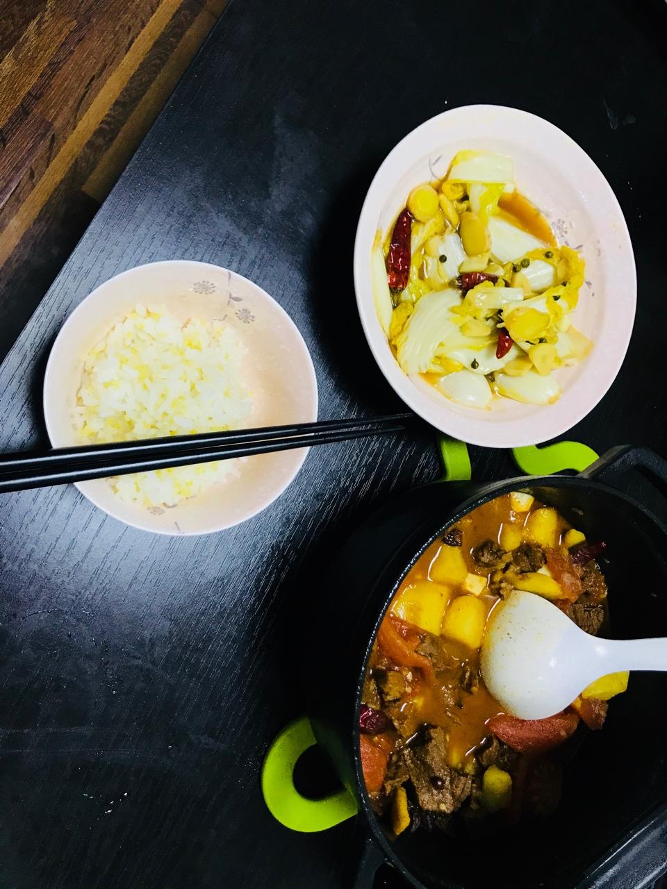 番茄炖带骨牛腩—Staub珐琅铸铁锅