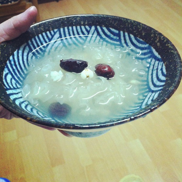 红枣银耳莲子薏米羹