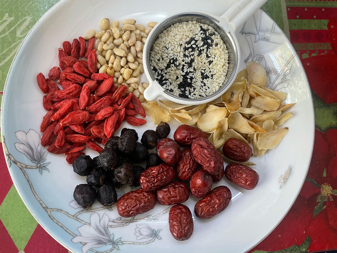 内附腊八粥香糯秘诀：20种食材