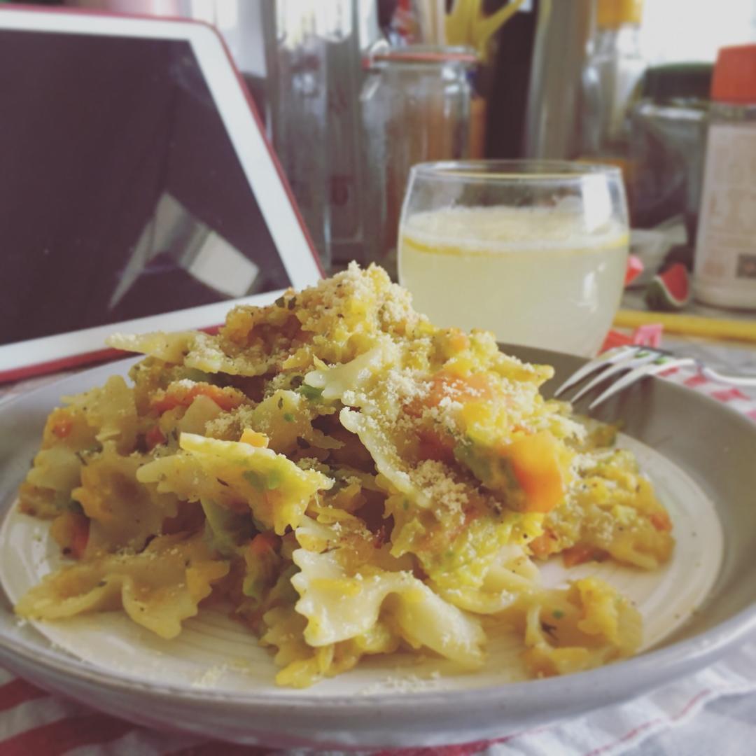 南瓜牛油果意面