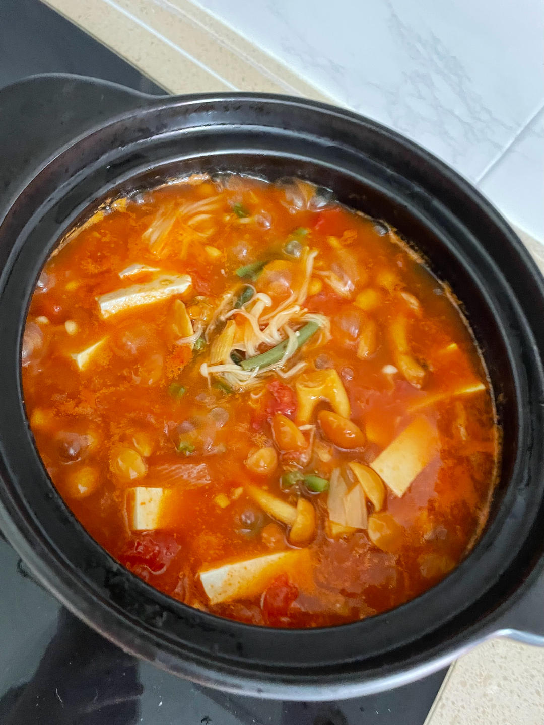番茄滑肉煲｜酸爽开胃！肉片超级嫩滑