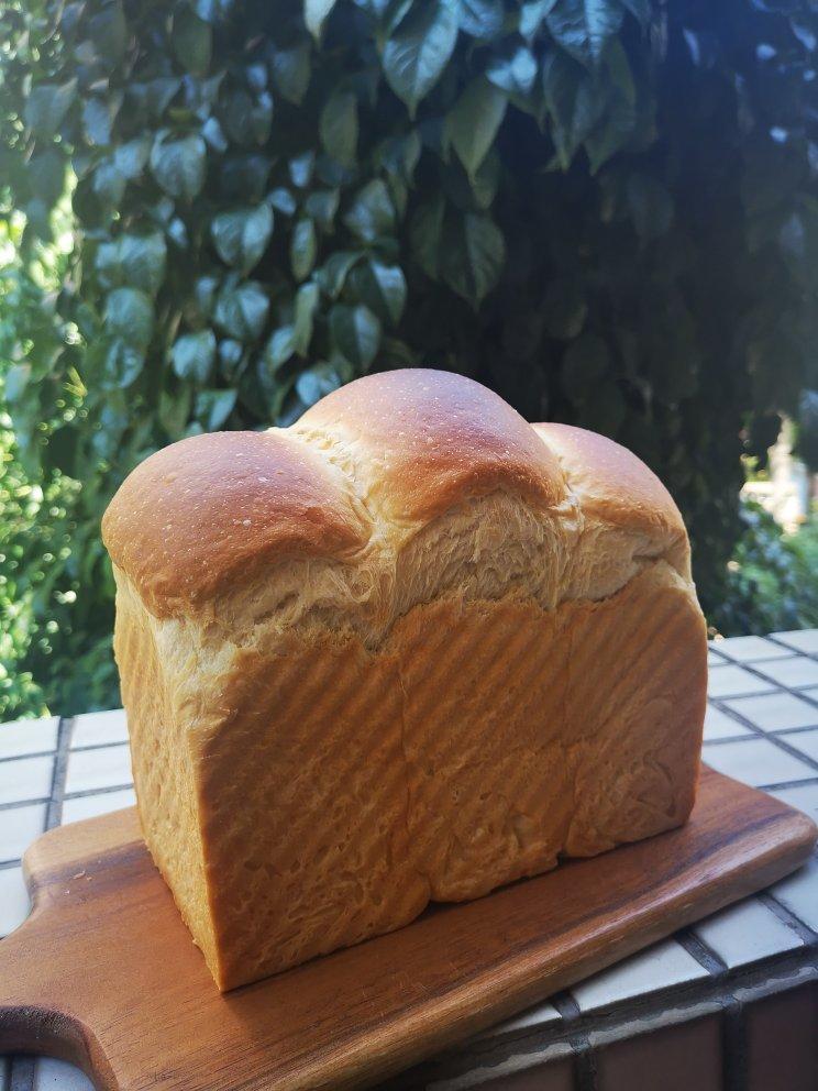 升级版奶香手撕吐司