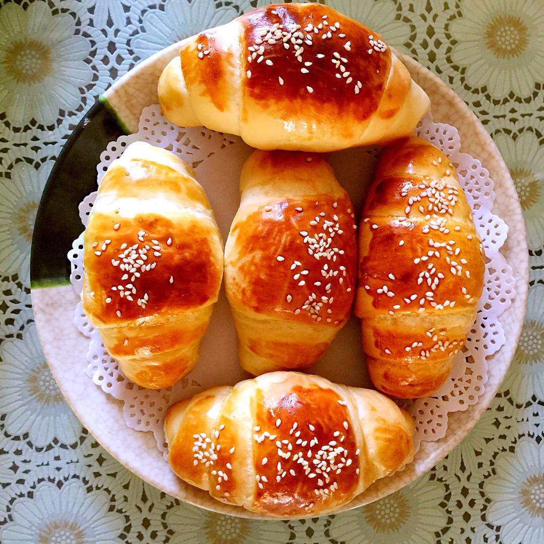 黄油面包卷
