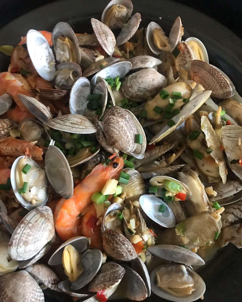 蒜蓉粉丝烤花甲虾