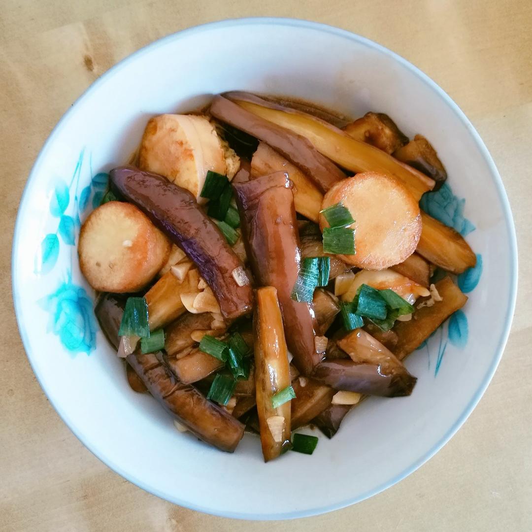 玉子豆腐茄子煲