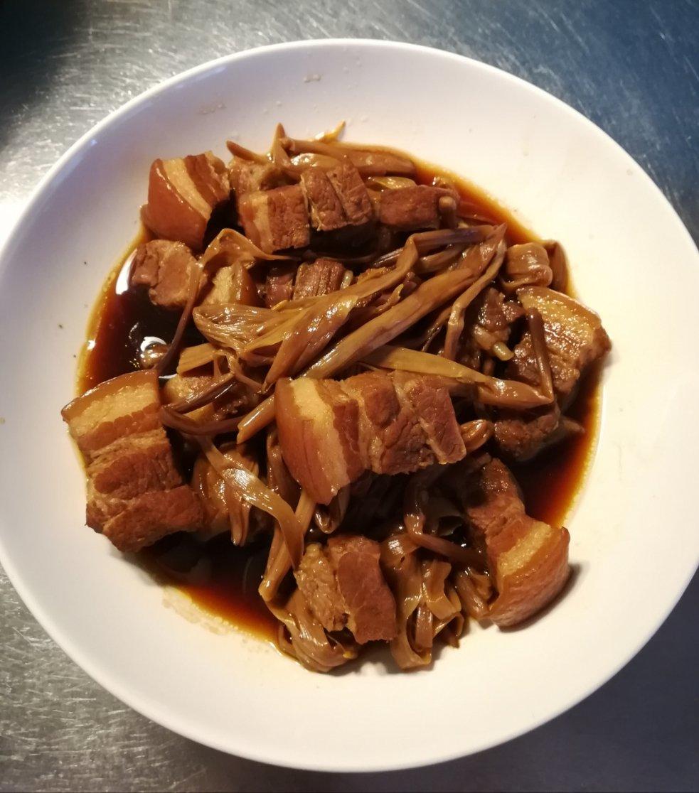 黄花菜烧肉[云上古村黄花菜干·山川湖海]