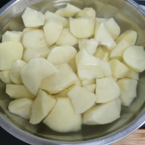 排骨炖土豆（家常版）的做法 步骤2