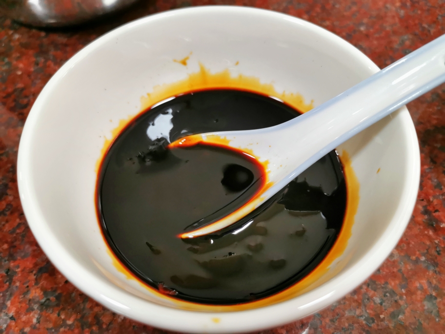 一锅熟超简单卤水鸭翅鸭掌素菜的做法 步骤4