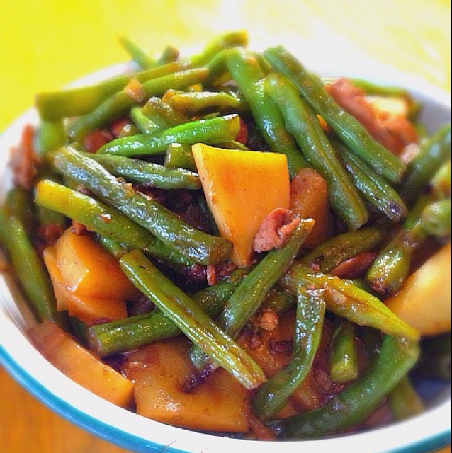 清秋凝香做的土豆烩豆角土豆烩豆角家常菜首页登录注册作品动态菜单