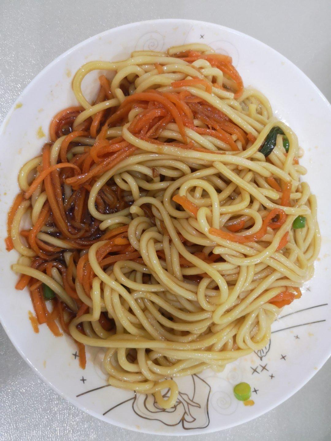 10分钟搞定的一碗葱油拌面