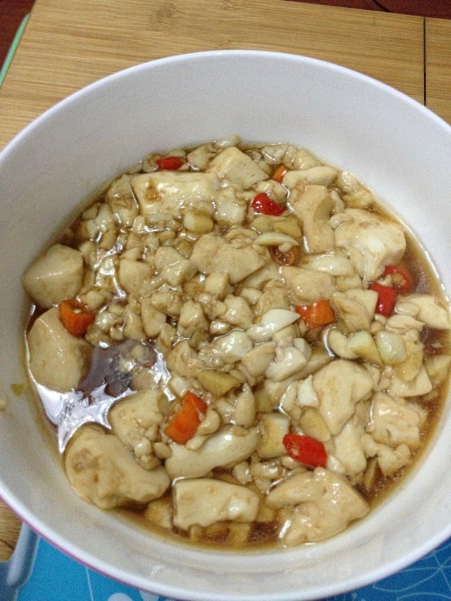 小辣椒蒜蓉豆腐