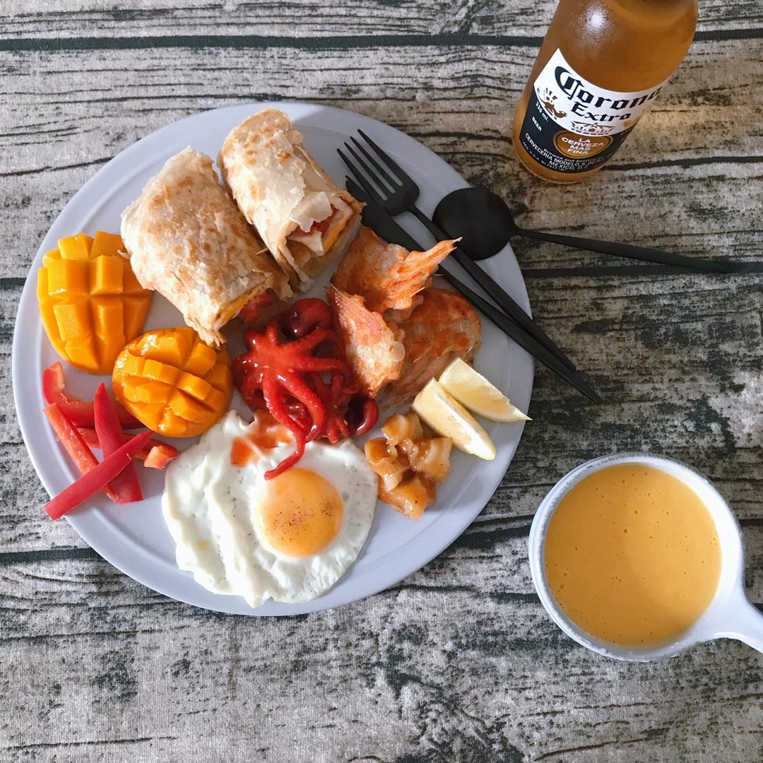 Weekly Brunch