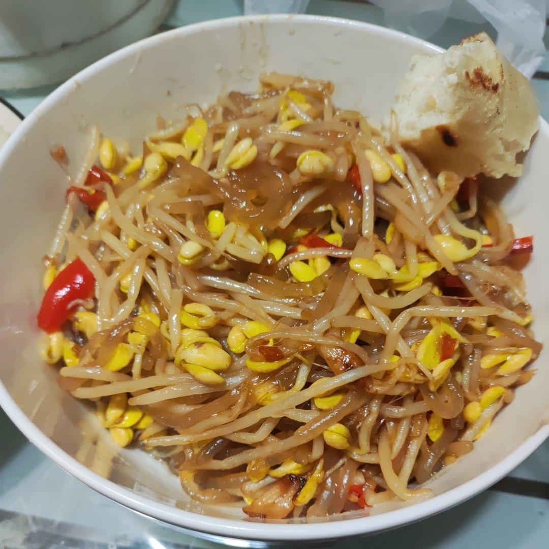 黄豆芽炒粉条