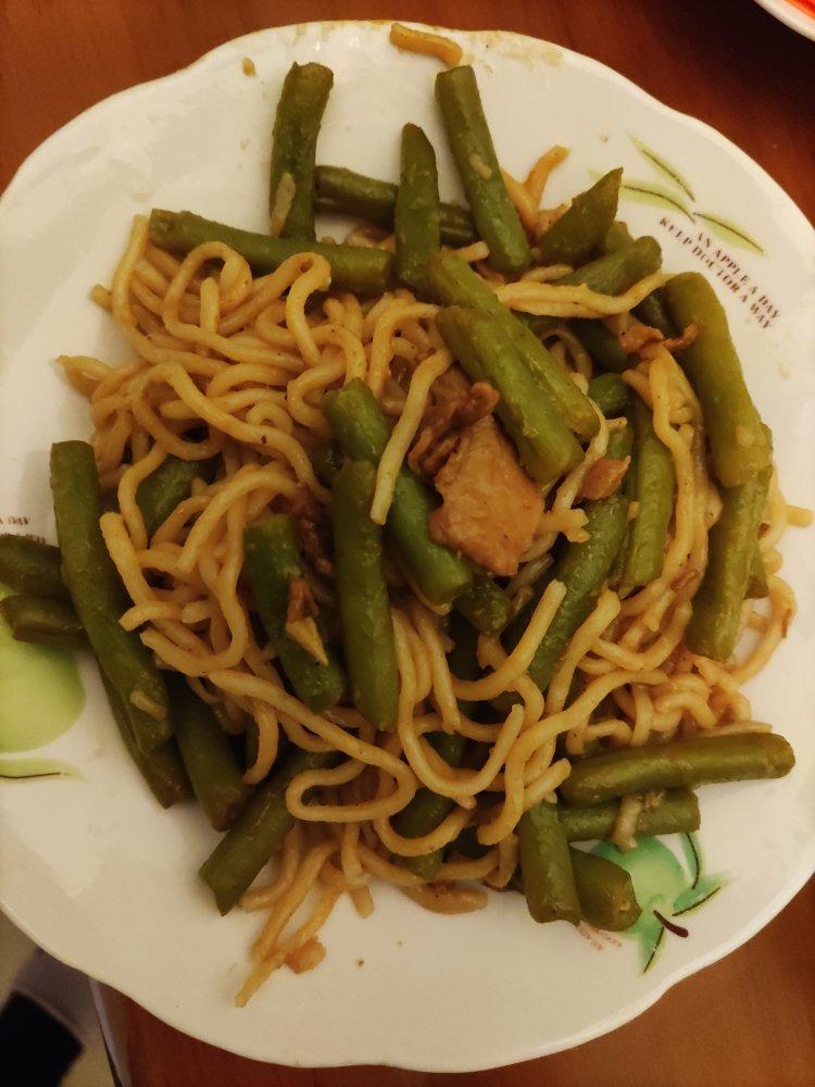 豆角焖面