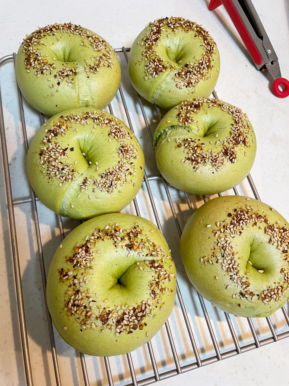 川味腊肠菠菜贝果🍖咸香微辣🥯口感丰富