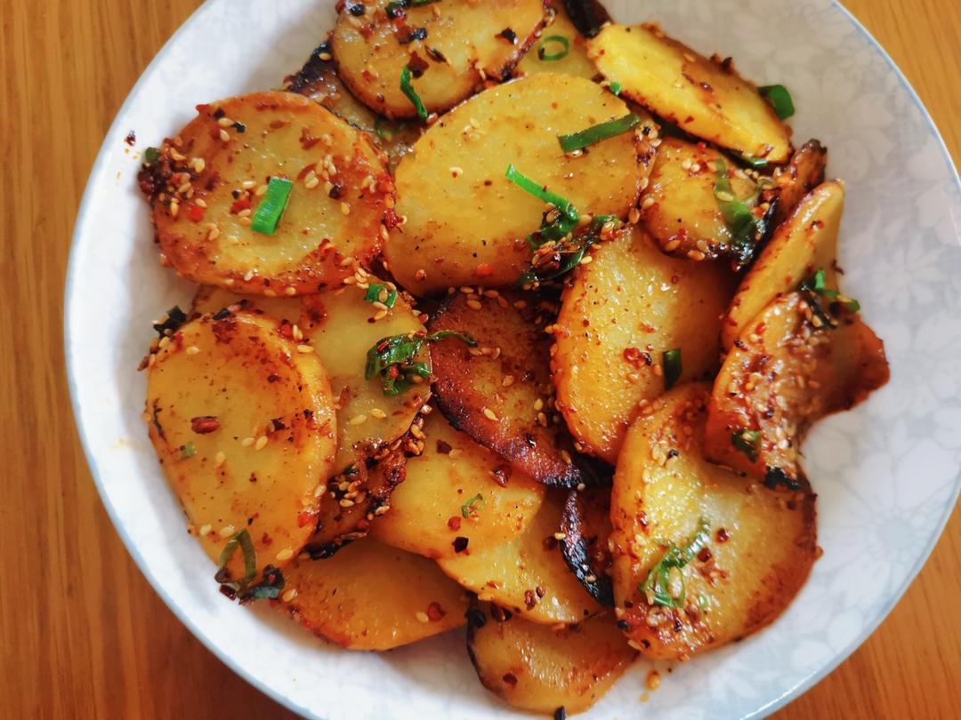 一定要做一次的孜然土豆片