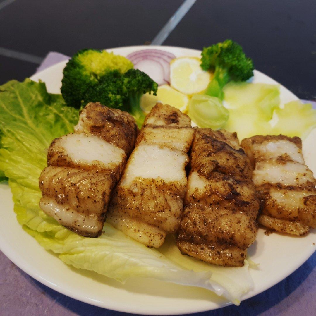 早餐吃鱼——香煎巴沙鱼柳