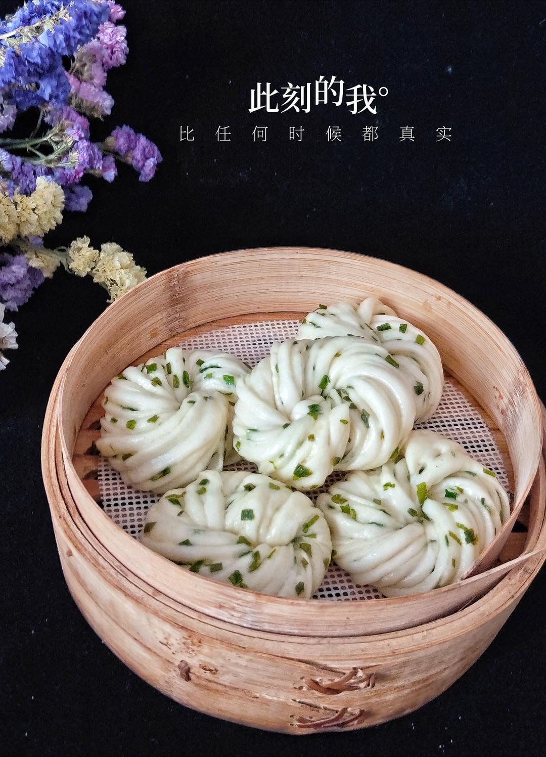 葱香盘丝花卷的做法