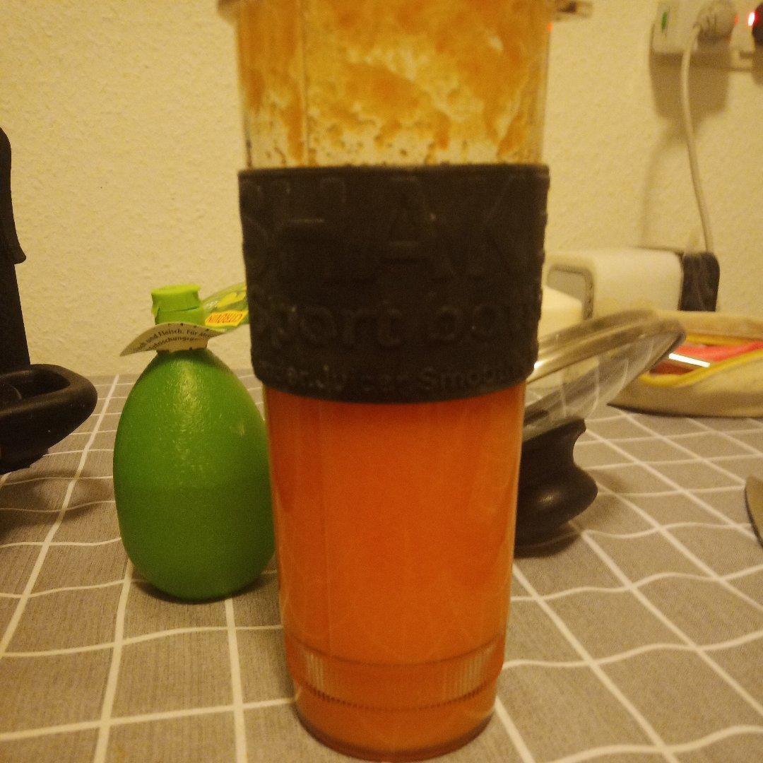 不氧化生榨苹果胡萝卜汁