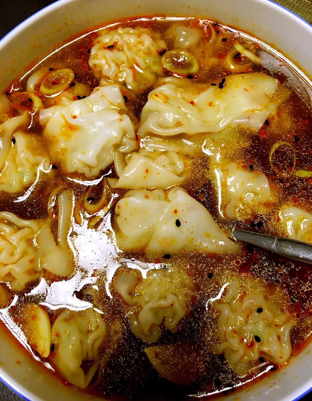 楠瓜小姐yoyo做的醋汤馄饨